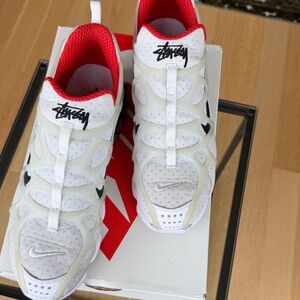 Nike Zoom Air Stoozie – Size 9.5 (US) White / Red / Black — Includes Box